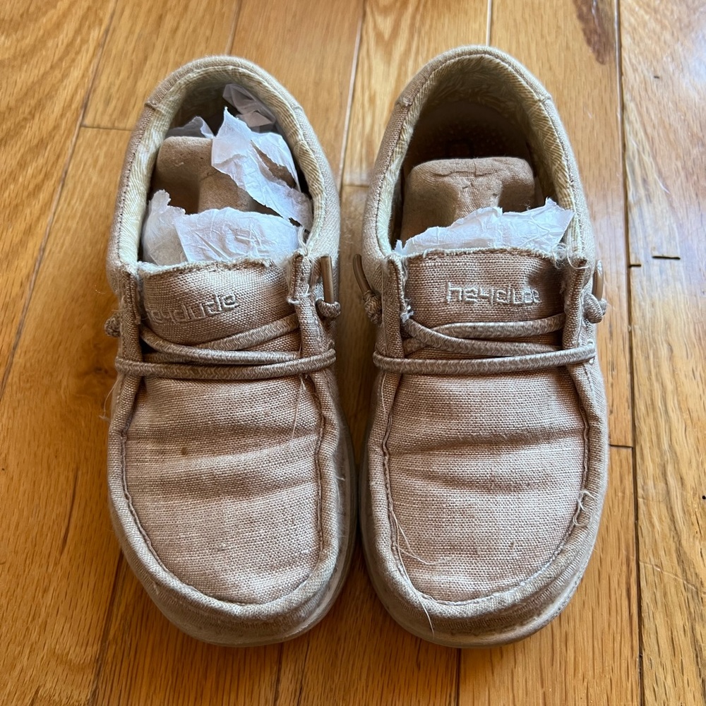 Toddler Boy 10 Khaki Tan Hey Dudes